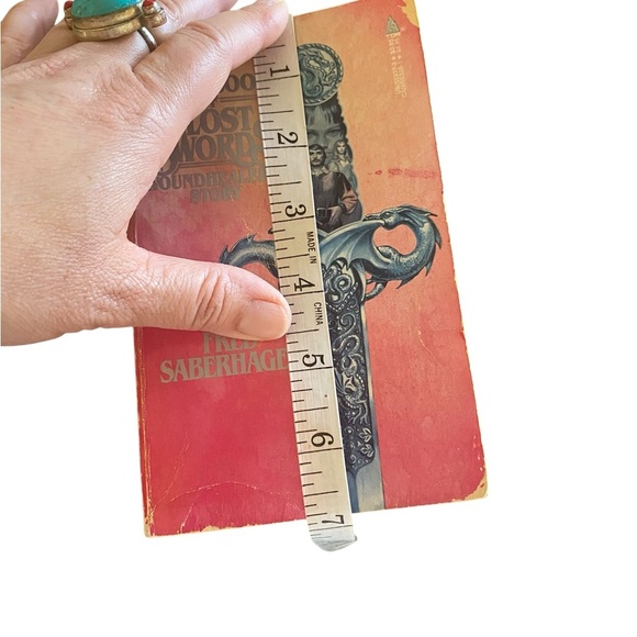 Vintage Paperback Novels Lost Swords Series Fantasy bookset of 4 Fred Saberhagen - Picture 9 of 14